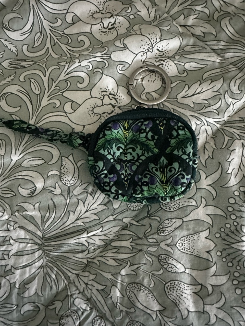 Vera Bradley Wicked AirPod Pouch